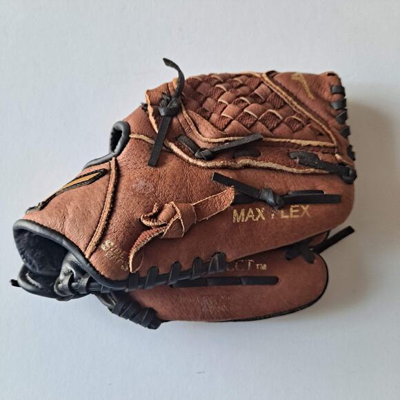 Mizuno 10" Series Baseball Gloves Innovative Power Close Technology in Brown - Picture 5 of 13